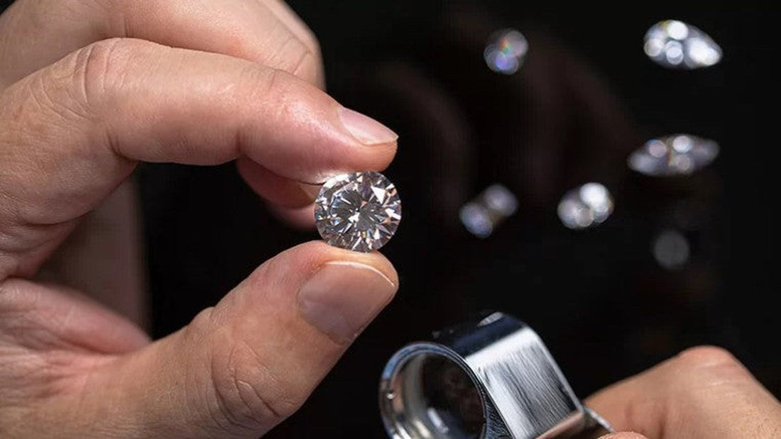 The 4 C's of Diamonds