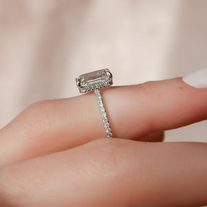 The Aline Set With A 3 Carat Emerald 14K White Gold Lab Diamond
