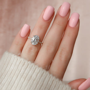 The Aline Set With A 1 Carat Oval 18K Yellow Gold Lab Diamond