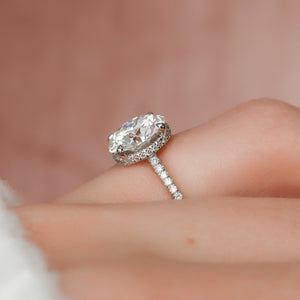 The Aline Set With A 1 Carat Round 14K White Gold Lab Diamond