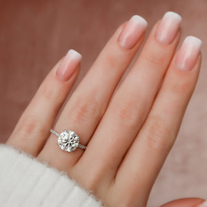 The Aline Set With A 1 Carat Round 14K White Gold Lab Diamond