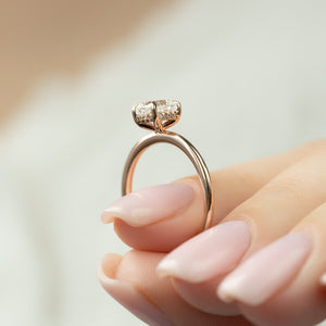 The Kamellie Set With A 1 Carat Cushion 14K Rose Gold Lab Diamond
