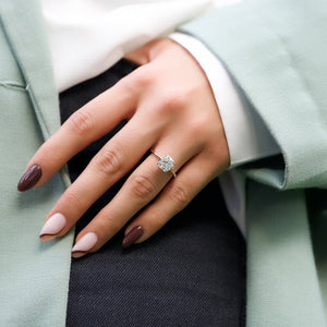 The Kamellie Set With A 1 Carat E. Cushion 18K White Gold Lab Diamond