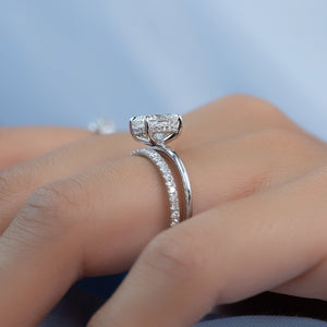 The Kamellie Set With A 1 Carat E. Cushion 18K White Gold Lab Diamond
