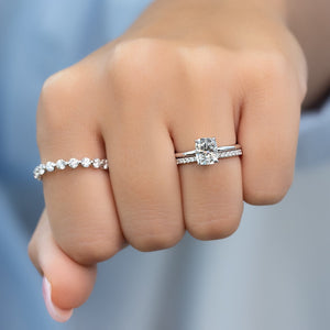 The Kamellie Set With A 1 Carat E. Cushion 18K White Gold Lab Diamond