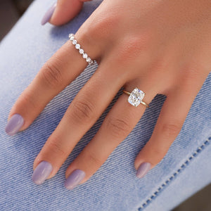 The Kamellie Set With A 1 Carat E. Cushion 14K Yellow Gold Lab Diamond
