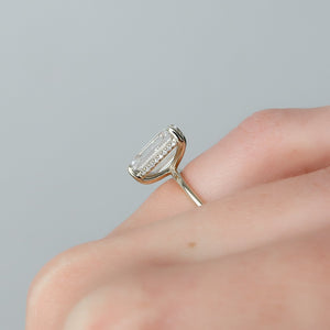 The Kamellie Set With A 1 Carat Emerald 14K Yellow Gold Lab Diamond