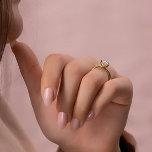 The Kamellie Set With A 2 Carat Emerald 18K Yellow Gold Lab Diamond