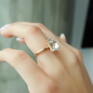 The Kamellie Set With A 1 Carat Emerald 14K Yellow Gold Lab Diamond
