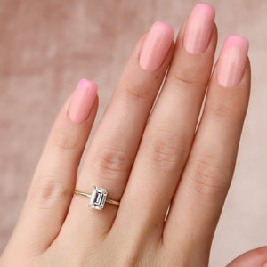 The Kamellie Set With A 1 Carat Emerald 14K Yellow Gold Lab Diamond