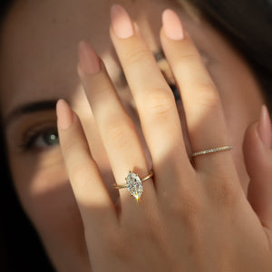The Kamellie Set With A 1 Carat Marquise 14K Yellow Gold Lab Diamond