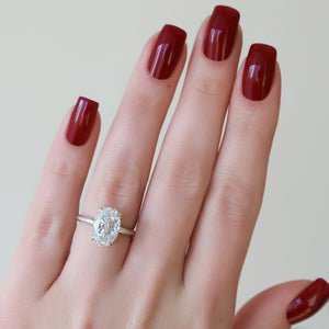 The Kamellie Set  With A 2.5 Carat Oval 14K White Gold Moissanite
