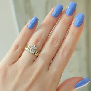 The Kamellie Set  With A 2.5 Carat Oval 18K Yellow Gold Moissanite