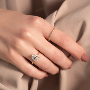 The Kamellie Set  With A 2.5 Carat Oval 18K Yellow Gold Moissanite