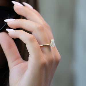 The Kamellie Set  With A 2.5 Carat Pear 14K Yellow Gold Moissanite