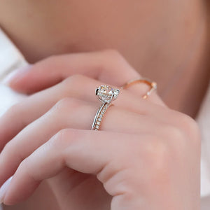 The Kamellie Set With A 1.5 Carat Radiant 18K Yellow Gold Lab Diamond