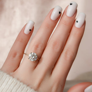 The Kamellie Set  With A 1.5 Carat Round 18K Yellow Gold Moissanite