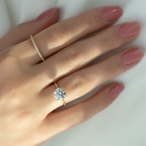The Kamellie Set  With A 1.5 Carat Round 18K Yellow Gold Moissanite