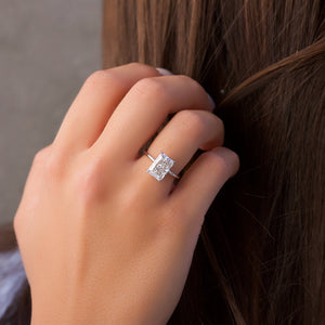 The Kamellie Set With A 3 Carat Radiant 18K White Gold Lab Diamond