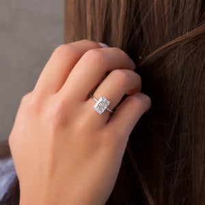 The Kamellie Set  With A 1.5 Carat Radiant 18K White Gold Moissanite