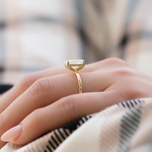 The Kamellie Set With A 1 Carat Radiant 14K Yellow Gold Lab Diamond