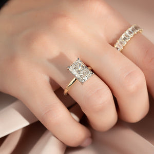 The Kamellie Set With A 2 Carat Radiant 14K Yellow Gold Lab Diamond