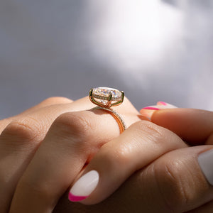 The Kamellie Set With A 1.5 Carat Cushion 14K Rose Gold Lab Diamond
