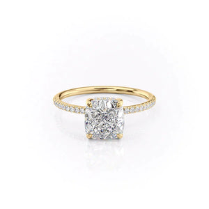 The Kamellie Set With A 2.5 Carat Cushion 18K Yellow Gold Lab Diamond