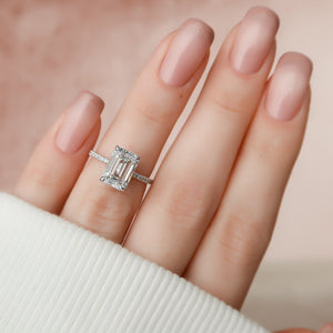The Kamellie Set With A 1 Carat Emerald 14K White Gold Lab Diamond