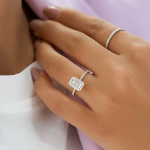 The Pave Kamellie Set  With A 1.5 Carat Emerald 18K Yellow Gold Moissanite