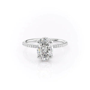 The Kamellie Set With A 1 Carat Oval 18K White Gold Lab Diamond