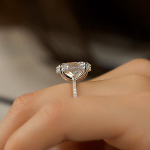 The Pave Kamellie Set  With A 1 Carat Oval 18K Yellow Gold Moissanite