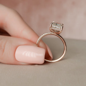 The Kamellie Set With A 1.5 Carat Radiant 14K Rose Gold Lab Diamond