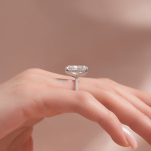 The Kamellie Set With A 2 Carat Radiant 14K White Gold Lab Diamond