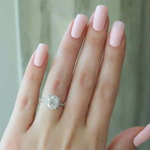 The Michelle Set With A 1 Carat Cushion 14K White Gold Lab Diamond