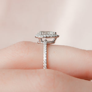The Michelle Set With A 1 Carat Pear 14K White Gold Lab Diamond