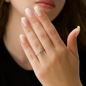 The Alice Set With A 1 Carat Cushion 14K White Gold Lab Diamond