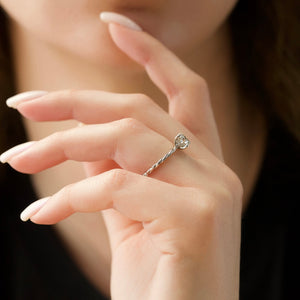 The Alice Set With A 1 Carat Cushion 14K White Gold Lab Diamond