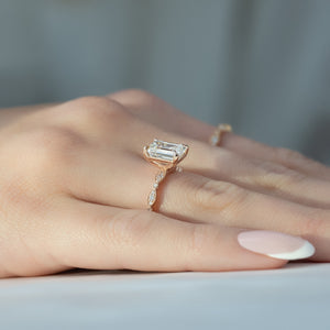 The Jasmine Set With A 1 Carat Emerald 14K Rose Gold Lab Diamond