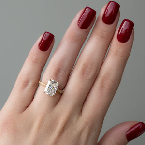The Jasmine Set With A 1 Carat Radiant 18K Yellow Gold Lab Diamond