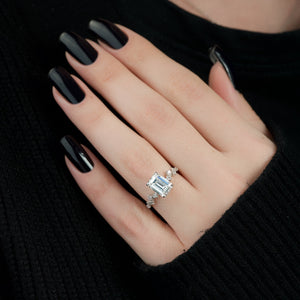The Mia Set With A 1 Carat Emerald 18K White Gold Lab Diamond