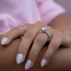 The Mia Set With A 1 Carat Emerald 18K White Gold Lab Diamond