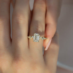 The Mia Set With A 1 Carat Emerald 18K Yellow Gold Lab Diamond