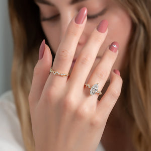 The Mia Set With A 1 Carat Marquise 18K Yellow Gold Lab Diamond