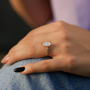 The Mia Set With A 1 Carat Pear 14K Rose Gold Lab Diamond