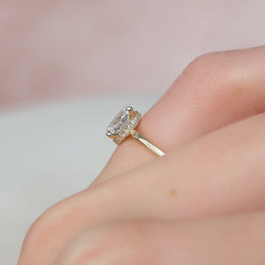 The Nelly Set  With A 2.5 Carat Oval 18K Yellow Gold Moissanite