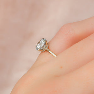 The Nelly Set  With A 1.5 Carat Round 18K Yellow Gold Moissanite