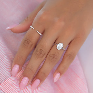 The Crown Kamellie Set  With A 2.5 Carat Oval 14K White Gold Moissanite