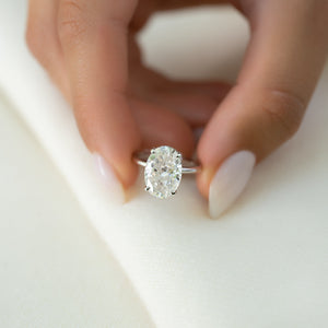 The Crown Kamellie Set  With A 2.5 Carat Oval 14K White Gold Moissanite