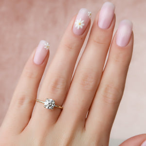 The Crown Kamellie Set  With A 3.5 Carat Round 18K Yellow Gold Moissanite